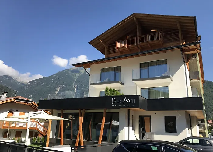 Dolomeet Boutique Hotel